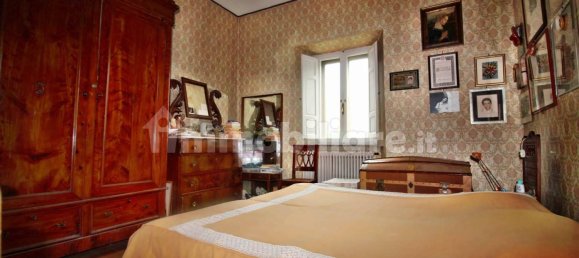 Здание с 5 комнатами в Скансано, Италия № 335389 2