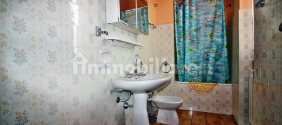 Здание с 5 комнатами в Скансано, Италия № 335389 17