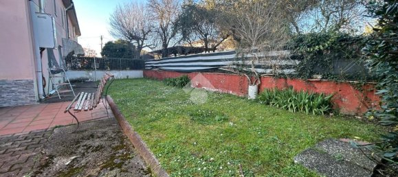 Дом с 7 комнатами в Сарцана, Италия № 115497 25