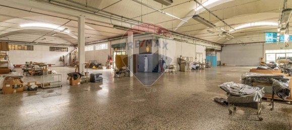 4 rooms Commercial property in Borgomanero, Italy No. 56280 33