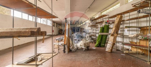 4 rooms Commercial property in Borgomanero, Italy No. 56280 22