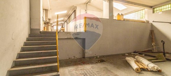 4 rooms Commercial property in Borgomanero, Italy No. 56280 8