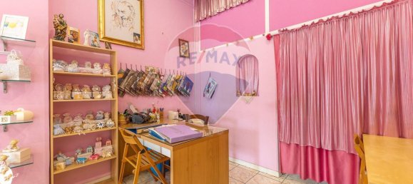 2غرفة عقار تجاري في Rome, Italy رقم 356200 4