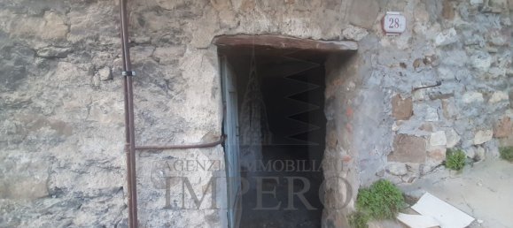 4 rooms House in Ventimiglia, Italy No. 161463 13