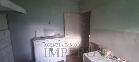 4 rooms House in Ventimiglia, Italy No. 161463 7