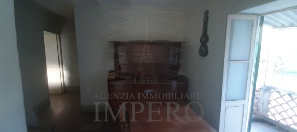 4 rooms House in Ventimiglia, Italy No. 161463 2