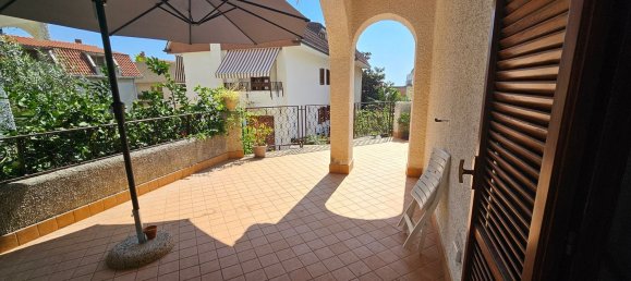 6-salle Villa à Paola, Italy No. 150513 32