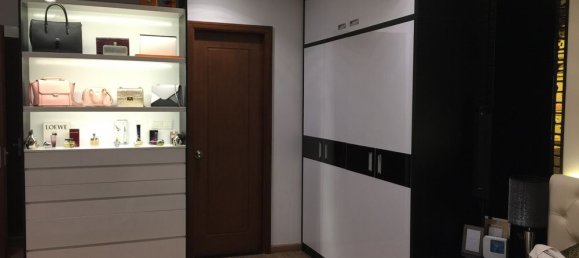 4 bedrooms Apartment in Binh Thanh, Vietnam No. 18315 4