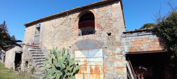 10 rooms House in Pomarance, Italy No. 151903 3