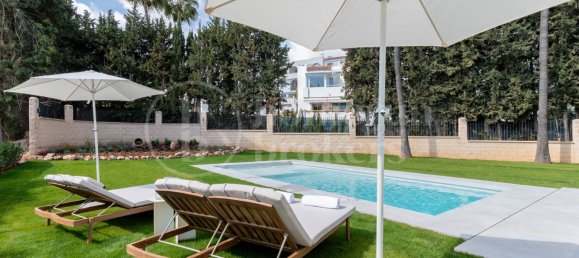 Villa de 4 dormitorios en Marbella, Spain No. 30880 48