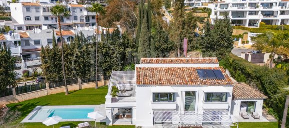 Villa de 4 dormitorios en Marbella, Spain No. 30880 45