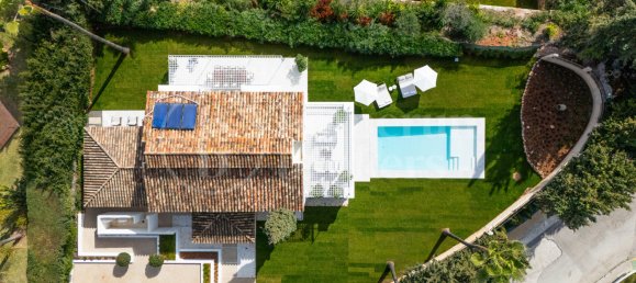 Villa de 4 dormitorios en Marbella, Spain No. 30880 43