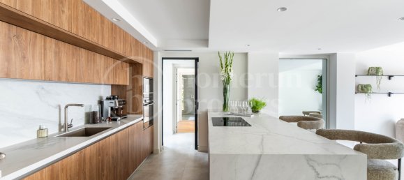 Villa de 4 dormitorios en Marbella, Spain No. 30880 15