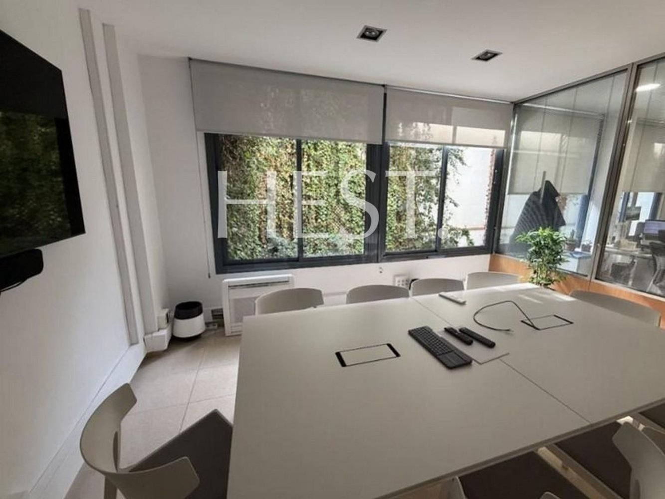 434m² Office in Eixample, Spain No. 150858