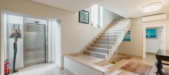 4 bedrooms Villa in Cascais, Portugal No. 96418 16