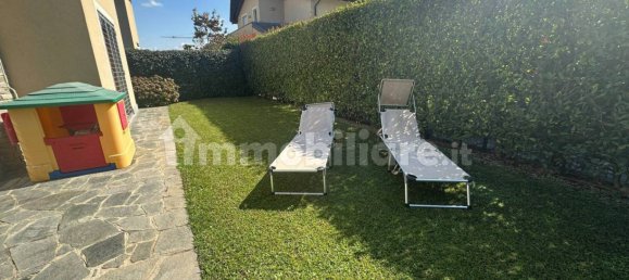 Villa de 4 dormitorios en Busto Garolfo, Italy No. 363760 6