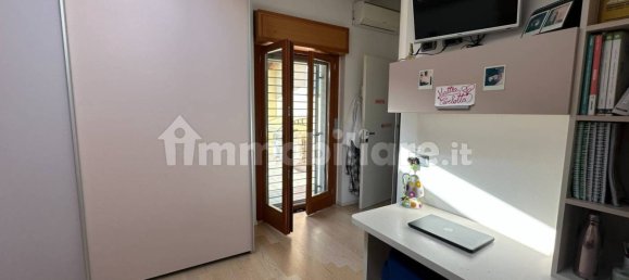Villa de 4 dormitorios en Busto Garolfo, Italy No. 363760 26