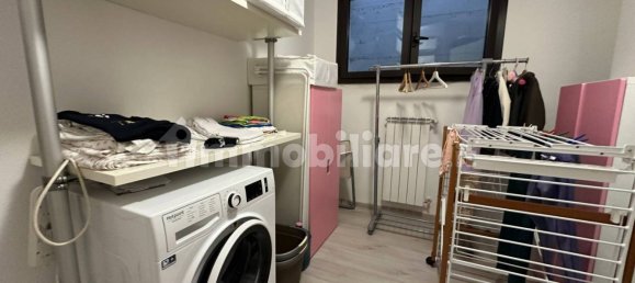 Villa de 4 dormitorios en Busto Garolfo, Italy No. 363760 34