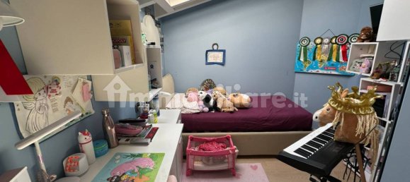 Villa de 4 dormitorios en Busto Garolfo, Italy No. 363760 24