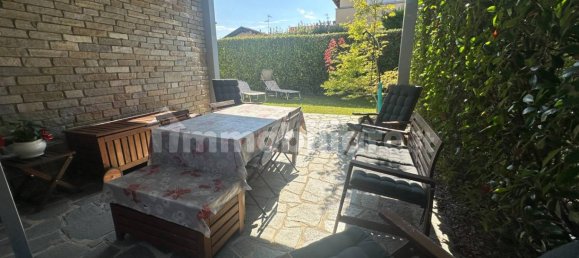 Villa de 4 dormitorios en Busto Garolfo, Italy No. 363760 8