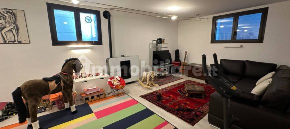 Villa de 4 dormitorios en Busto Garolfo, Italy No. 363760 30