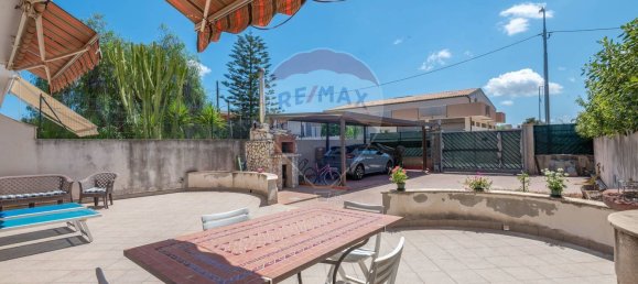 5 rooms Villa in Syracuse, Italy No. 306115 3