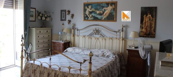 8-salle Appartement à Syracuse, Italy No. 306732 39