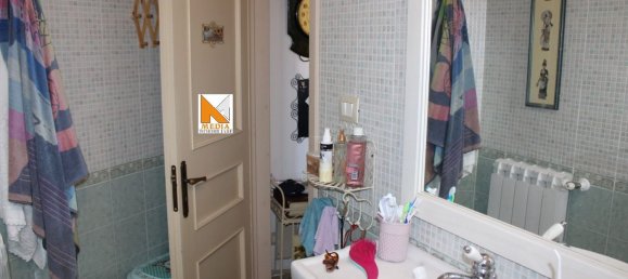 8-salle Appartement à Syracuse, Italy No. 306732 21