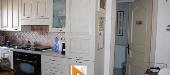 8-salle Appartement à Syracuse, Italy No. 306732 15