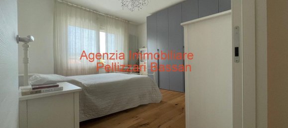 5 bedrooms Villa in Volpago del Montello, Italy No. 353154 6