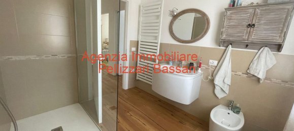 5 bedrooms Villa in Volpago del Montello, Italy No. 353154 8