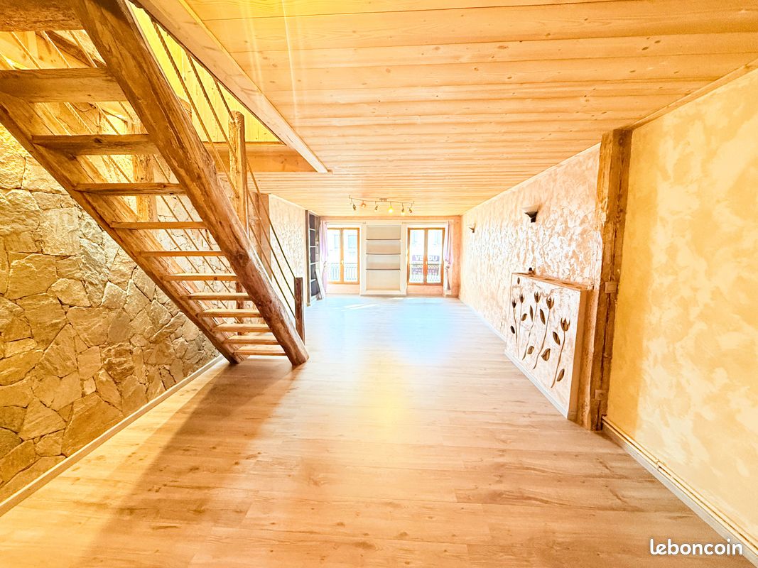 2 غرف نوم شقة في Montmelian, France رقم 341090