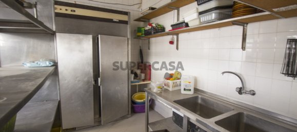 Коммерческая недвижимость 326м² в Албуфейра, Португалия № 165217 12