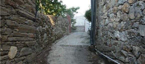 2 bedrooms House in Penajoia, Portugal No. 168900 2