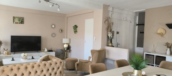 Apartamento de 2 dormitorios en Le Pontet, France No. 334750 2