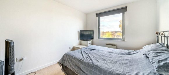 2 bedrooms Apartment in London, United Kingdom No. 7749 13