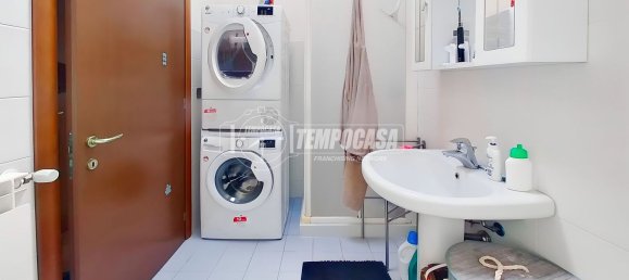 2 rooms Apartment in Seregno, Italy No. 277824 21