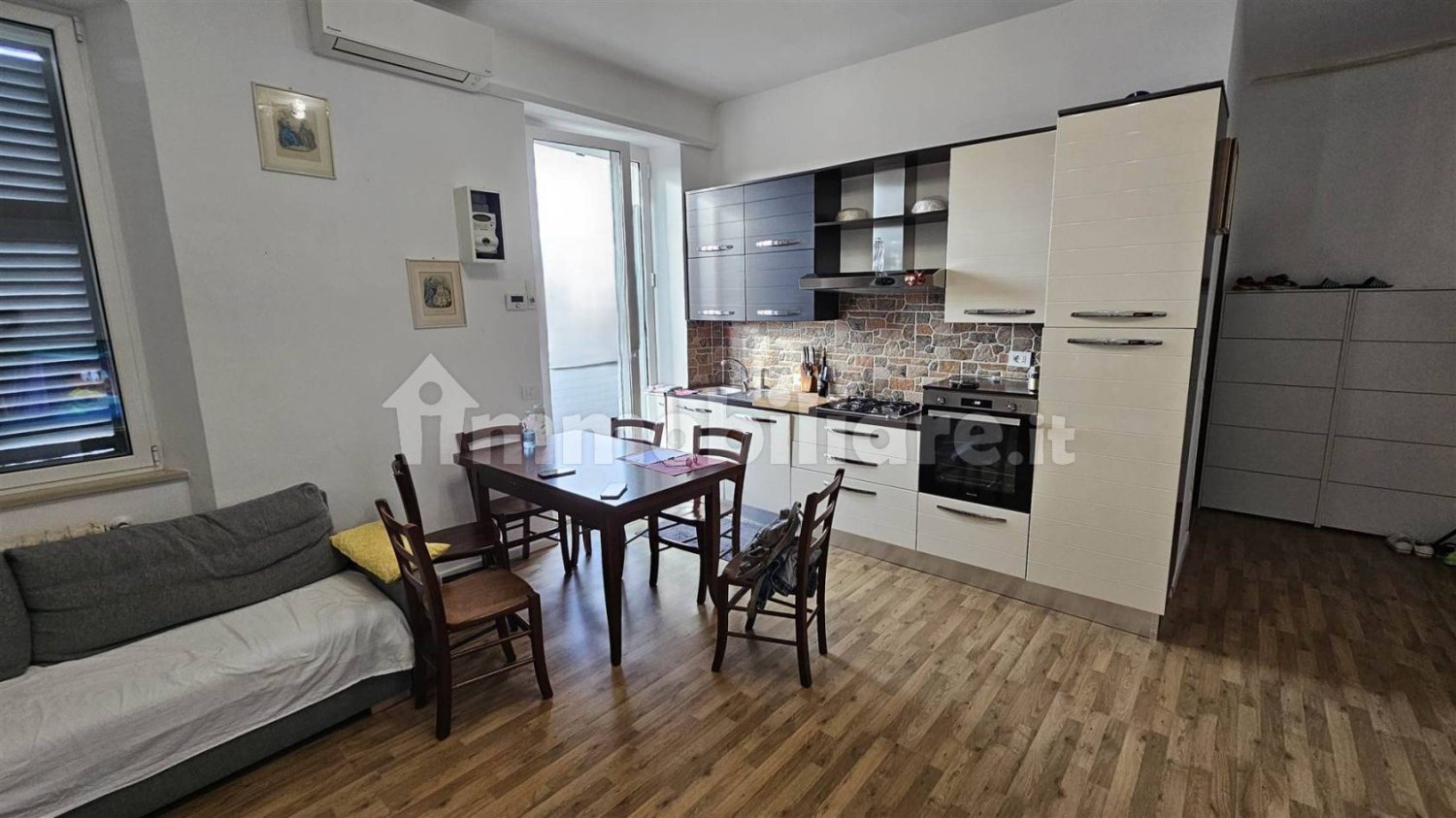 1 Schlafzimmer Wohnung in Ancona, Italy, Nr. 325762