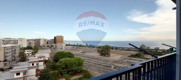 4 bedrooms Apartment in Bari, Italy No. 335114 12