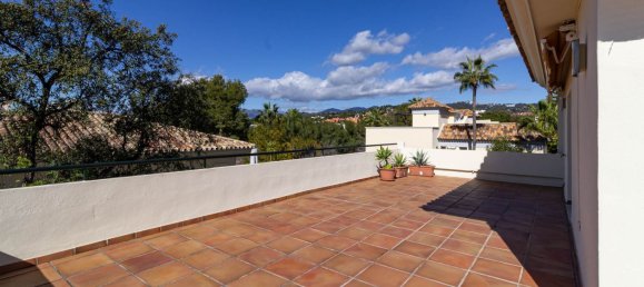 2 bedrooms Penthouse in Marbella, Spain No. 174430 11