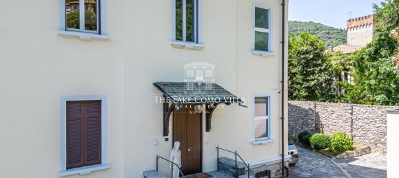 6 bedrooms Villa in Como, Italy No. 281547 6