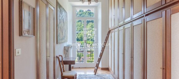 6 bedrooms Villa in Como, Italy No. 281547 23