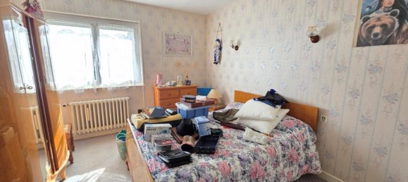 Дом с 3 спальнями в Сен-Жерве-д'Овернь, Франция № 200368 6