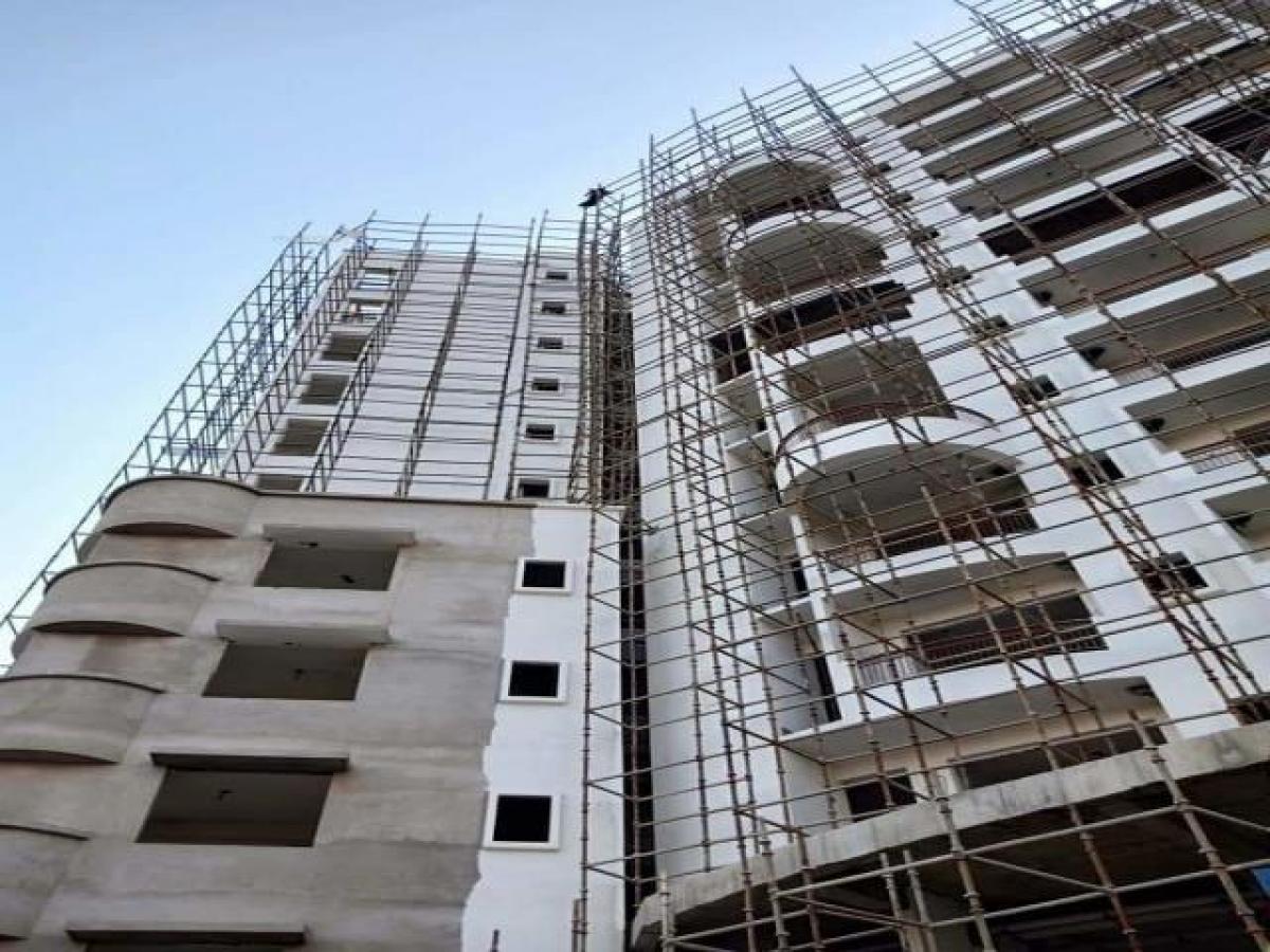 2 bedrooms House in Lucknow, India No. 25674