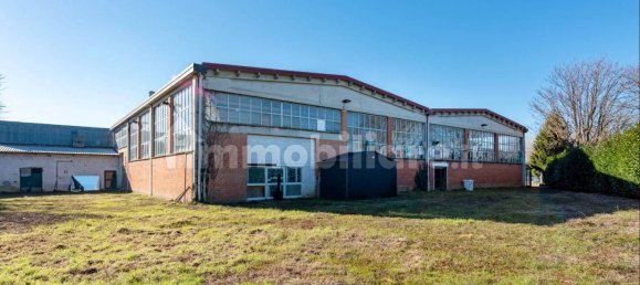 5-salle Entrepôt à Ovada, Italy No. 69730 16