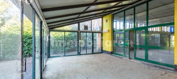 5-salle Entrepôt à Ovada, Italy No. 69730 13