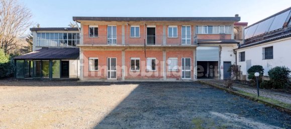 5-salle Entrepôt à Ovada, Italy No. 69730 2