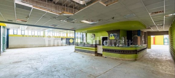 5-salle Entrepôt à Ovada, Italy No. 69730 6