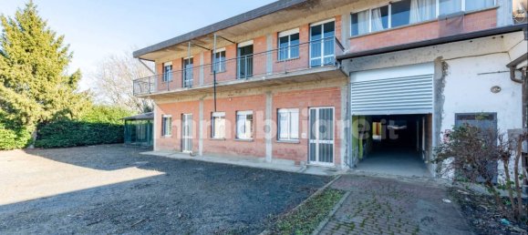 5-salle Entrepôt à Ovada, Italy No. 69730 3