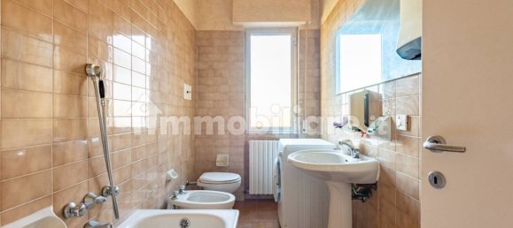 5-salle Entrepôt à Ovada, Italy No. 69730 36